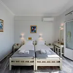 Irene - Beachfront 2* Parikia (Paros)