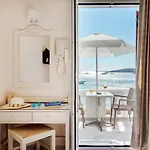 Irene - Beachfront Hotel Parikia (Paros)
