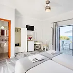Irene - Beachfront 2* Parikia (Paros)