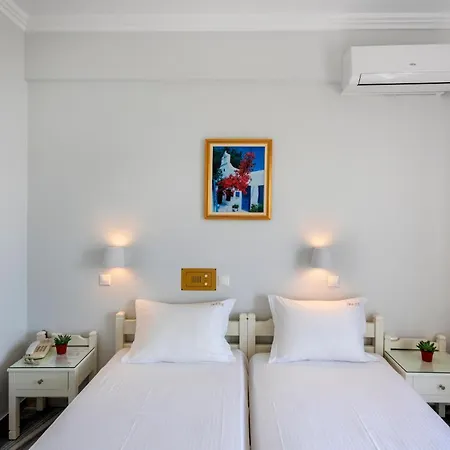 Irene - Beachfront パロス島