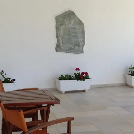 Irene - Beachfront パロス島