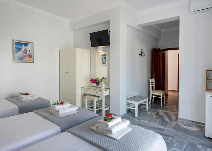 Irene - Beachfront Szálloda 2*