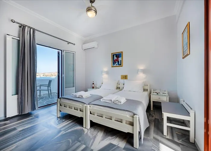 Irene - Beachfront 2*