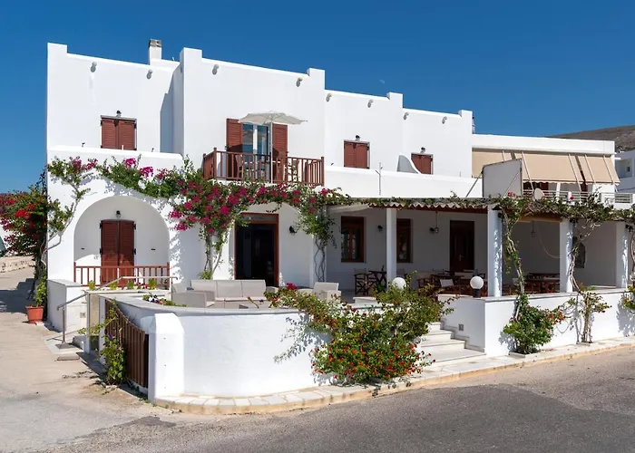 Irene - Beachfront Szálloda 2*