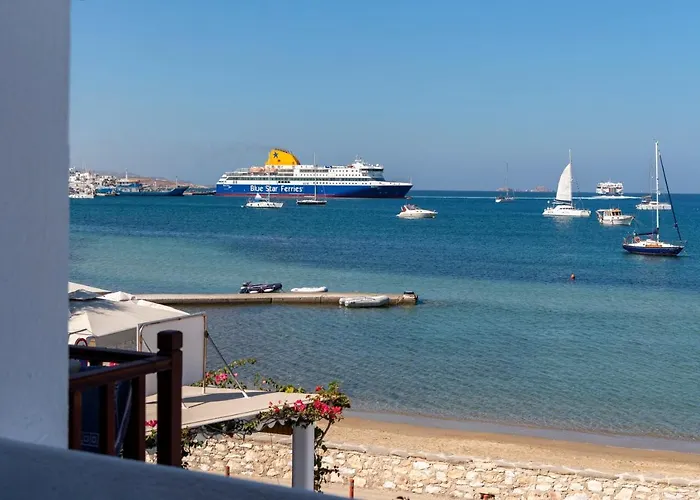 Irene - Beachfront Szálloda 2*