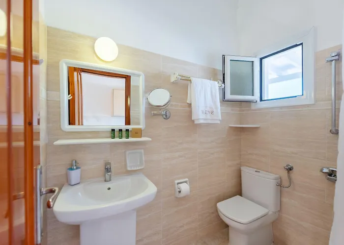 Irene - Beachfront 2*