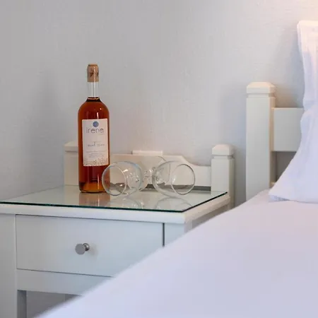 Irene - Beachfront 2* Parikia (Paros)