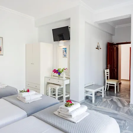 Irene - Beachfront 2* Parikia (Paros)