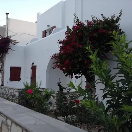 Irene - Beachfront 2* Parikia (Paros)