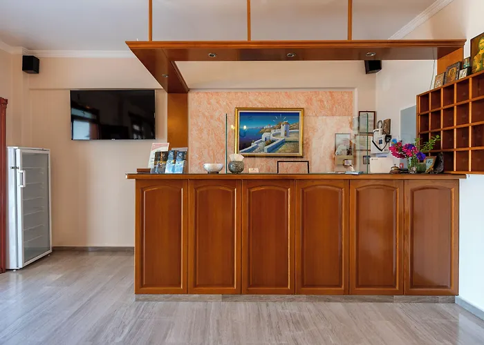 Irene - Beachfront Hotel Parikia (Paros)